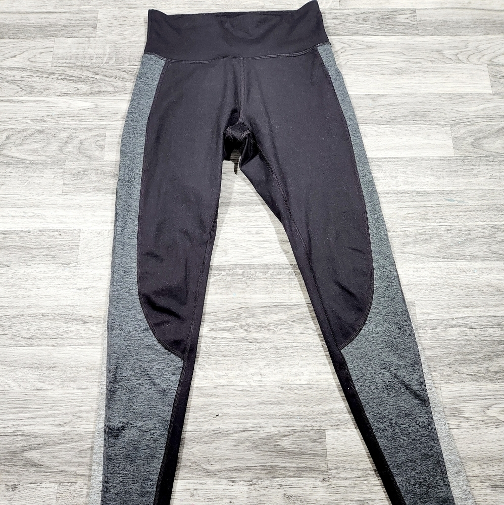 Tek Gear DryTek Women's Size Medium Leggings